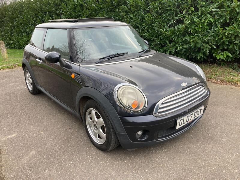 View MINI HATCH 1.6 Cooper Hatch