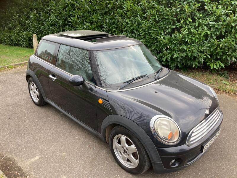 View MINI HATCH 1.6 Cooper Hatch